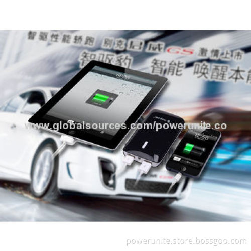 8,400mAh Universal Cellphone Battery Charger with Multifunction